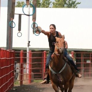 Meet your Posher, Mandy